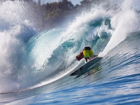 Market Bubbles, Intent Data, Keys To Success, and Surfing